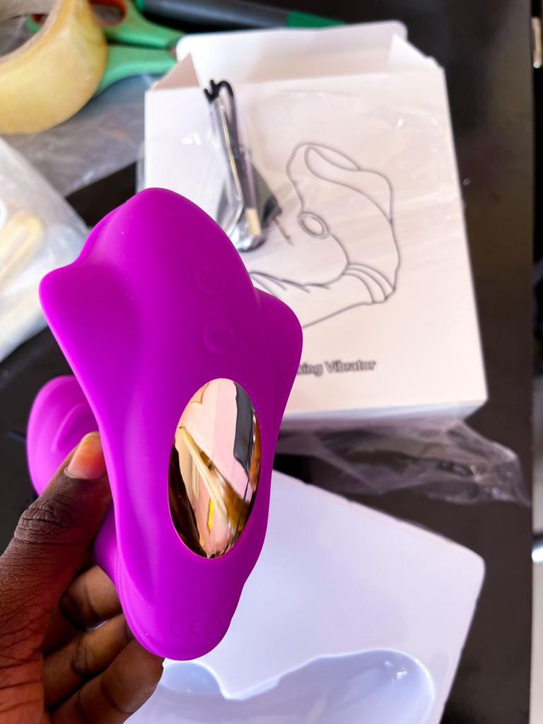 2in1 maya sucker | double ended vibrator and sucker 2in1 maya sucker | double ended vibrator and sucker